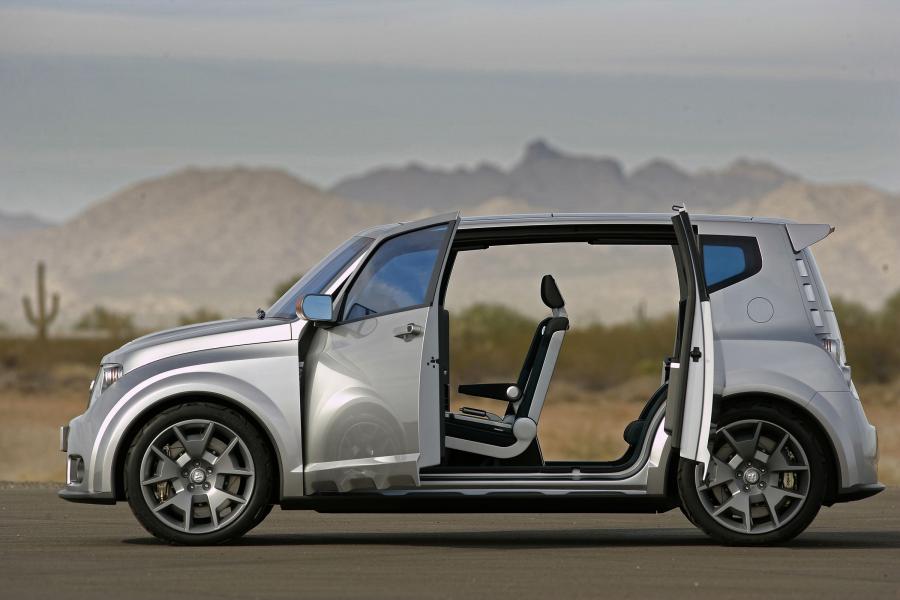  Dodge Hornet Concept 2006 года  (фото 6 из 73)